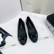 Chanel Flat Shoes